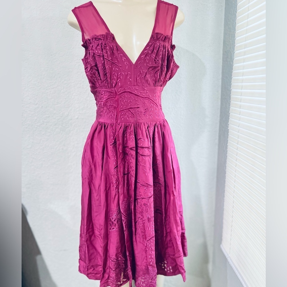 Tracy Reese - 100% Silk trim Magenta Silk Pleated Mesh Shoulder Dress Sz 6